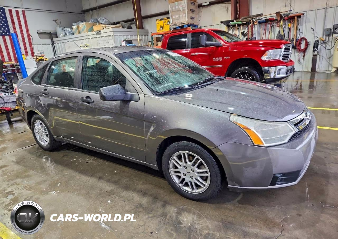 2011 Ford Focus Se VIN:1FAHP3FNXBW153204 - 4