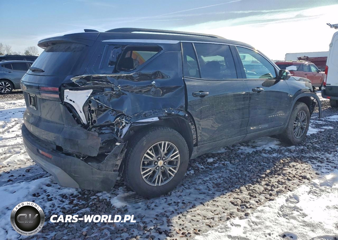 2026 Chevrolet Traverse Lt VIN:1GNERGKS2TJ121475 - 3