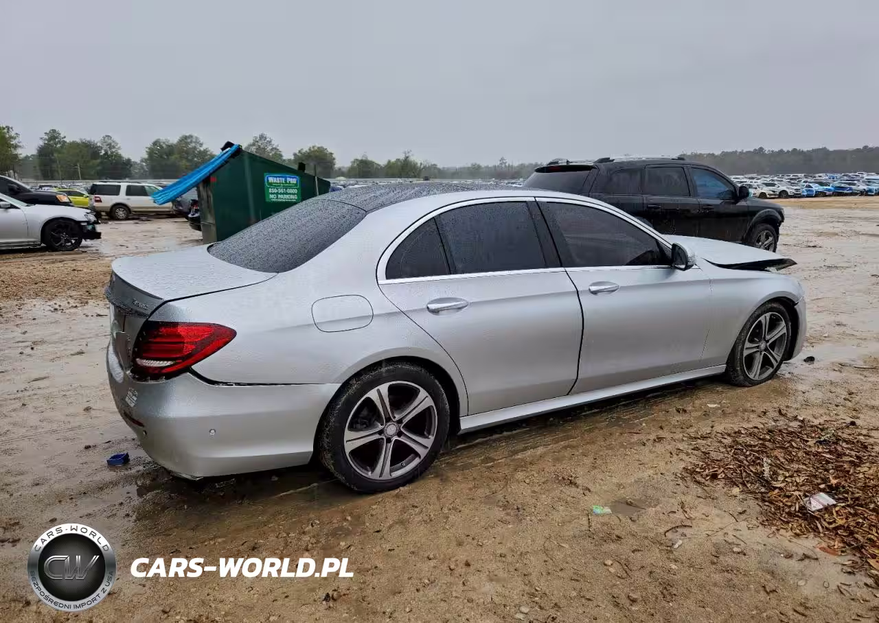 2017 Mercedes-Benz E 300 4Matic VIN:WDDZF4KB2HA124987 - 3