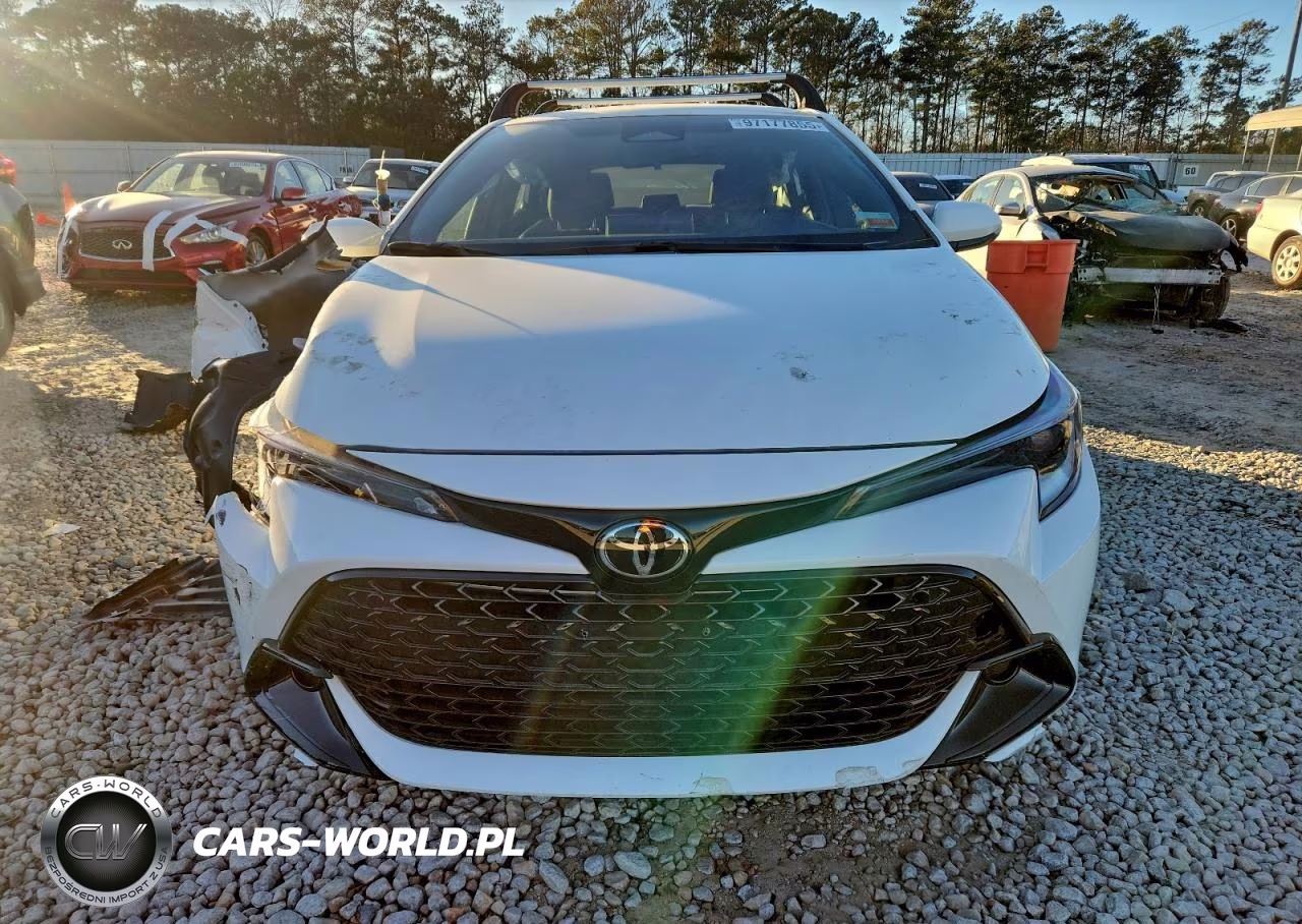 2025 Toyota Corolla Se VIN:JTND4MBE2S3244364 - 5