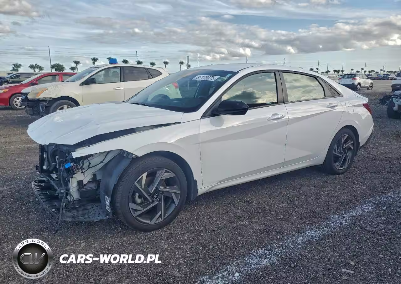 2025 Hyundai Elantra Sel Sport