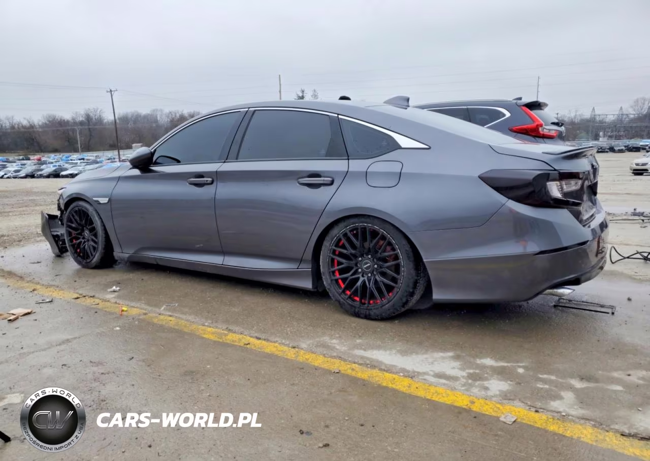 2018 Honda Accord Sport VIN:1HGCV1F30JA096635 - 2