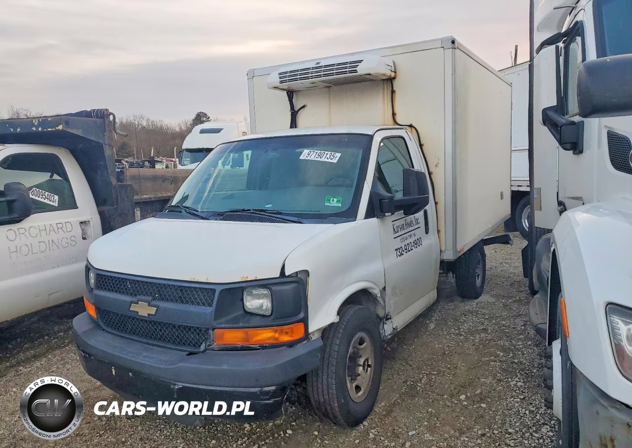 2016 Chevrolet Express Refrigerated Box Truck
