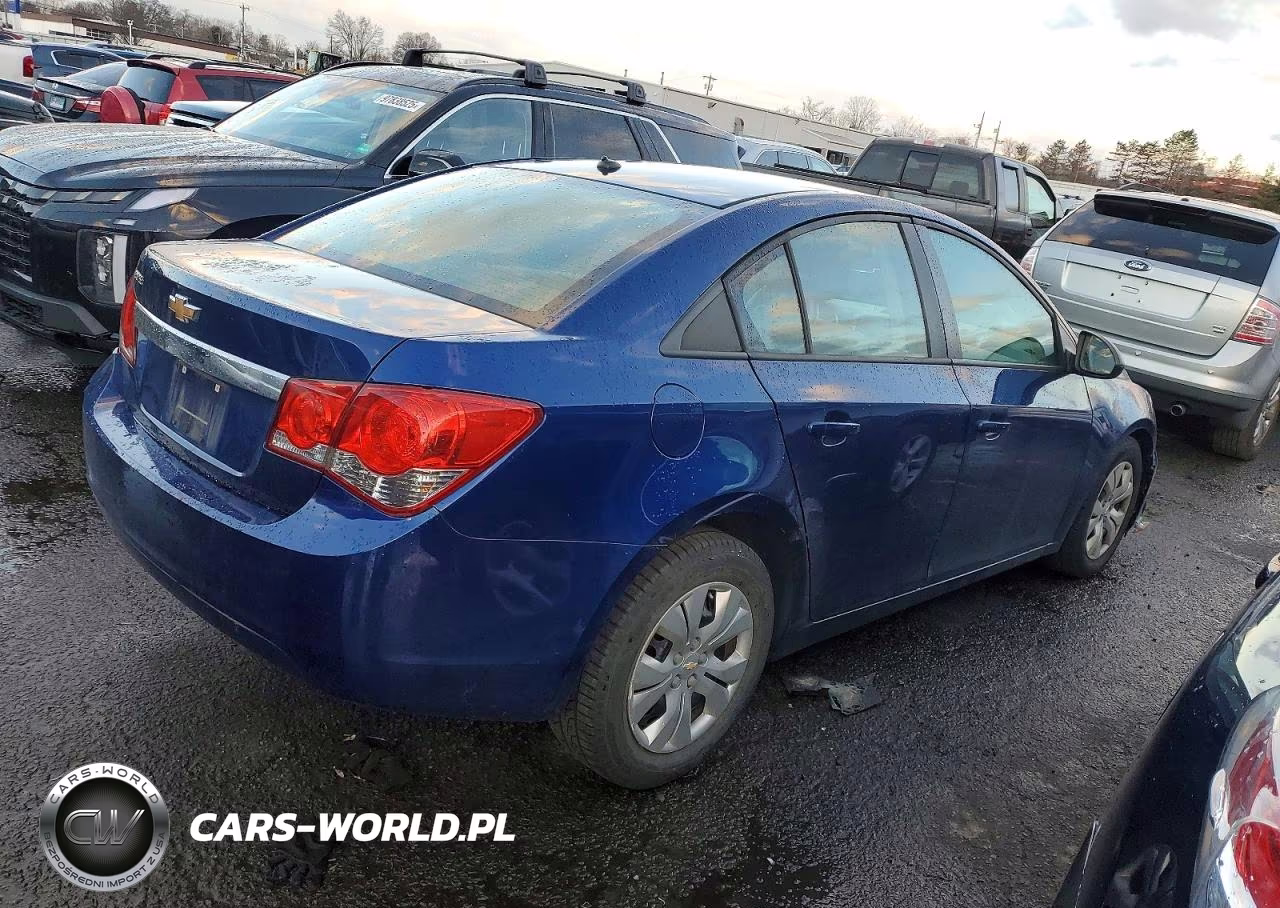 2013 Chevrolet Cruze Ls VIN:1G1PA5SG0D7171534 - 3