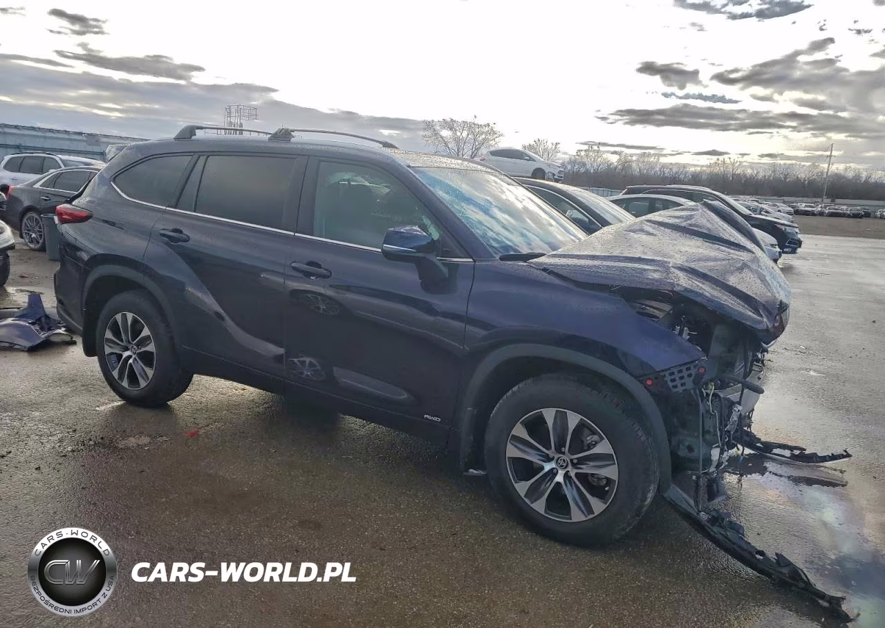 2023 Toyota Highlander VIN:5TDKBRCH2PS137036 - 4