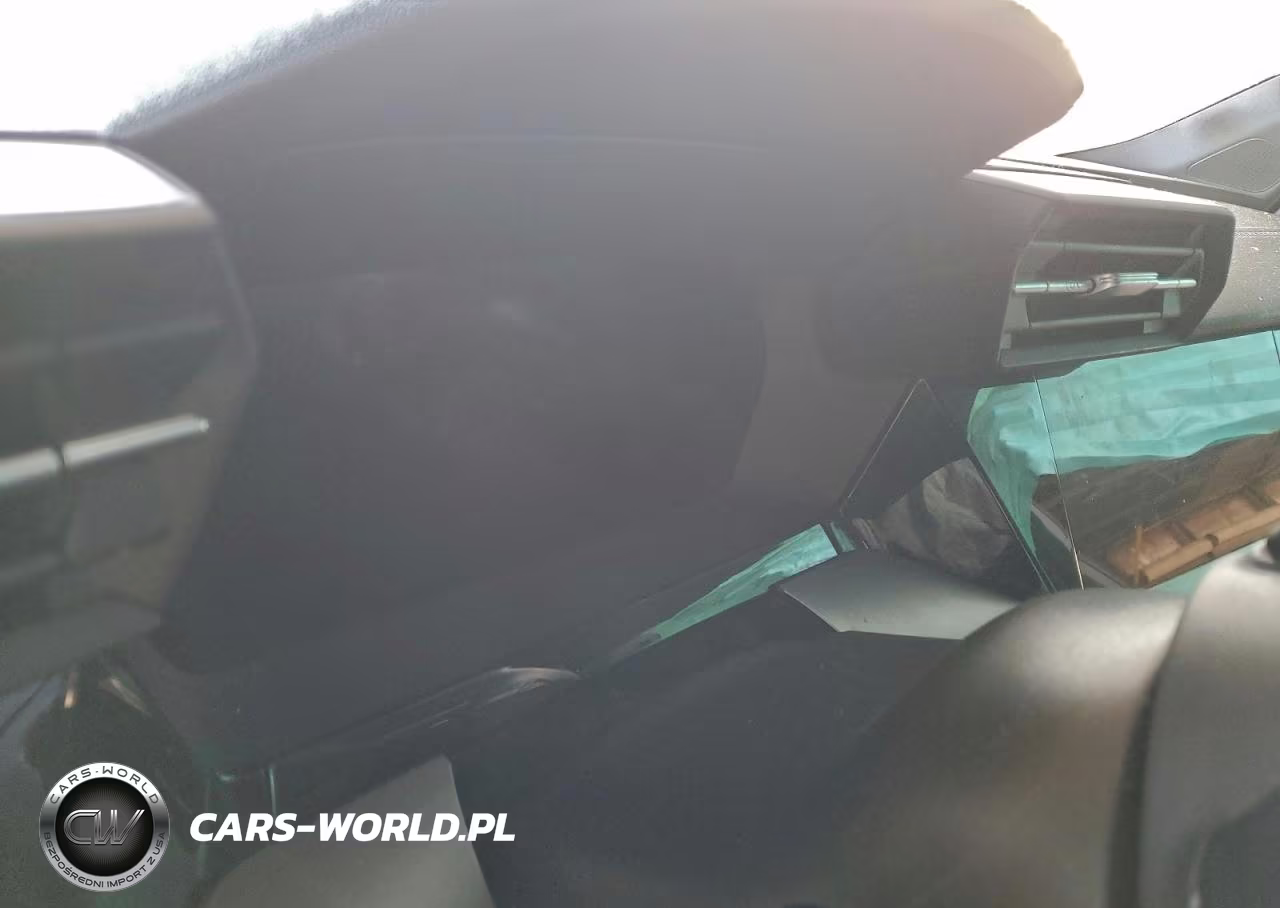 2024 Audi A3 Premium Plus VIN:WAUHUDGY7RA123406 - 9