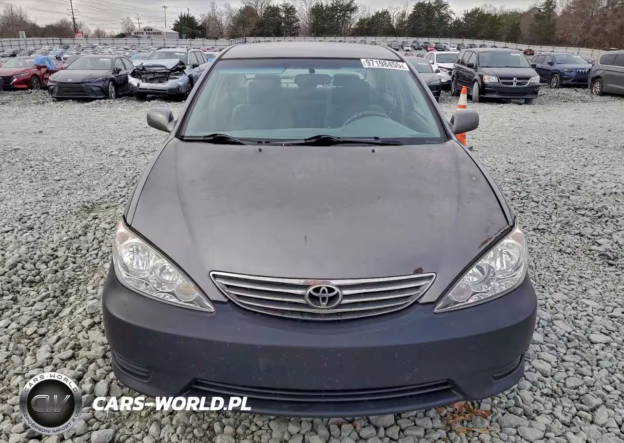 2006 Toyota Camry Le VIN:4T1BE32K56U726458 - 5