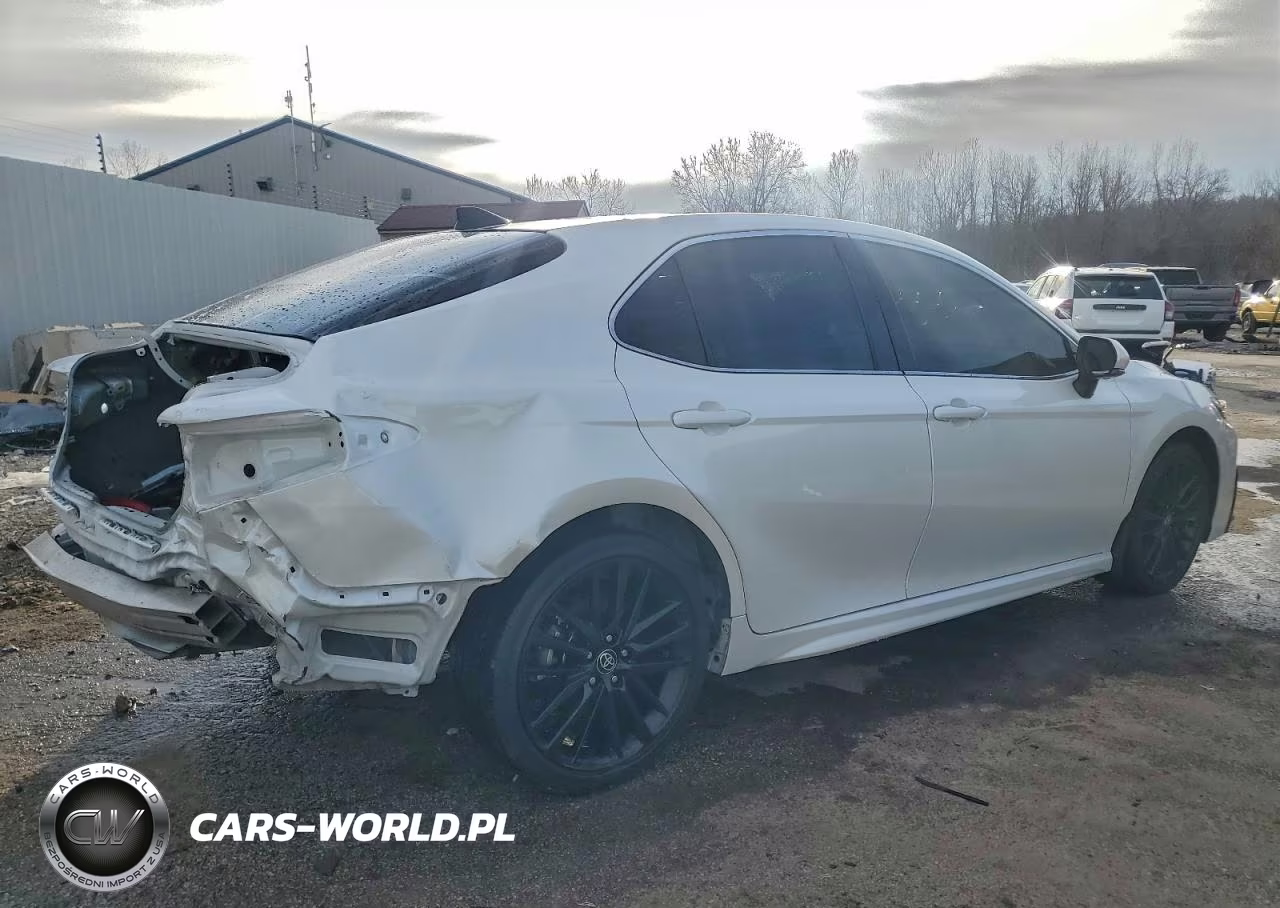 2022 Toyota Camry Xse VIN:4T1K61AK4NU072084 - 3