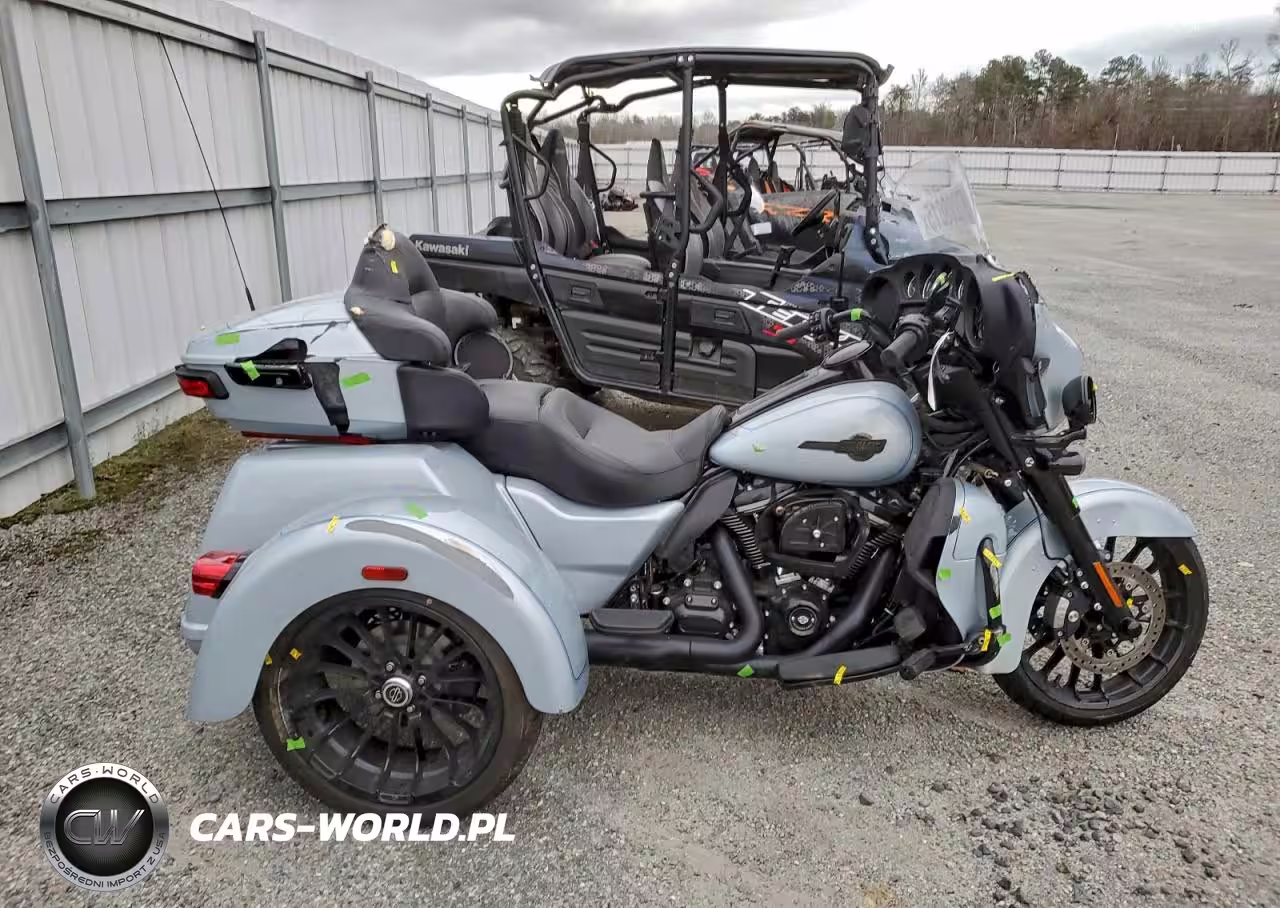 2025 Harley-Davidson Flhtcutg