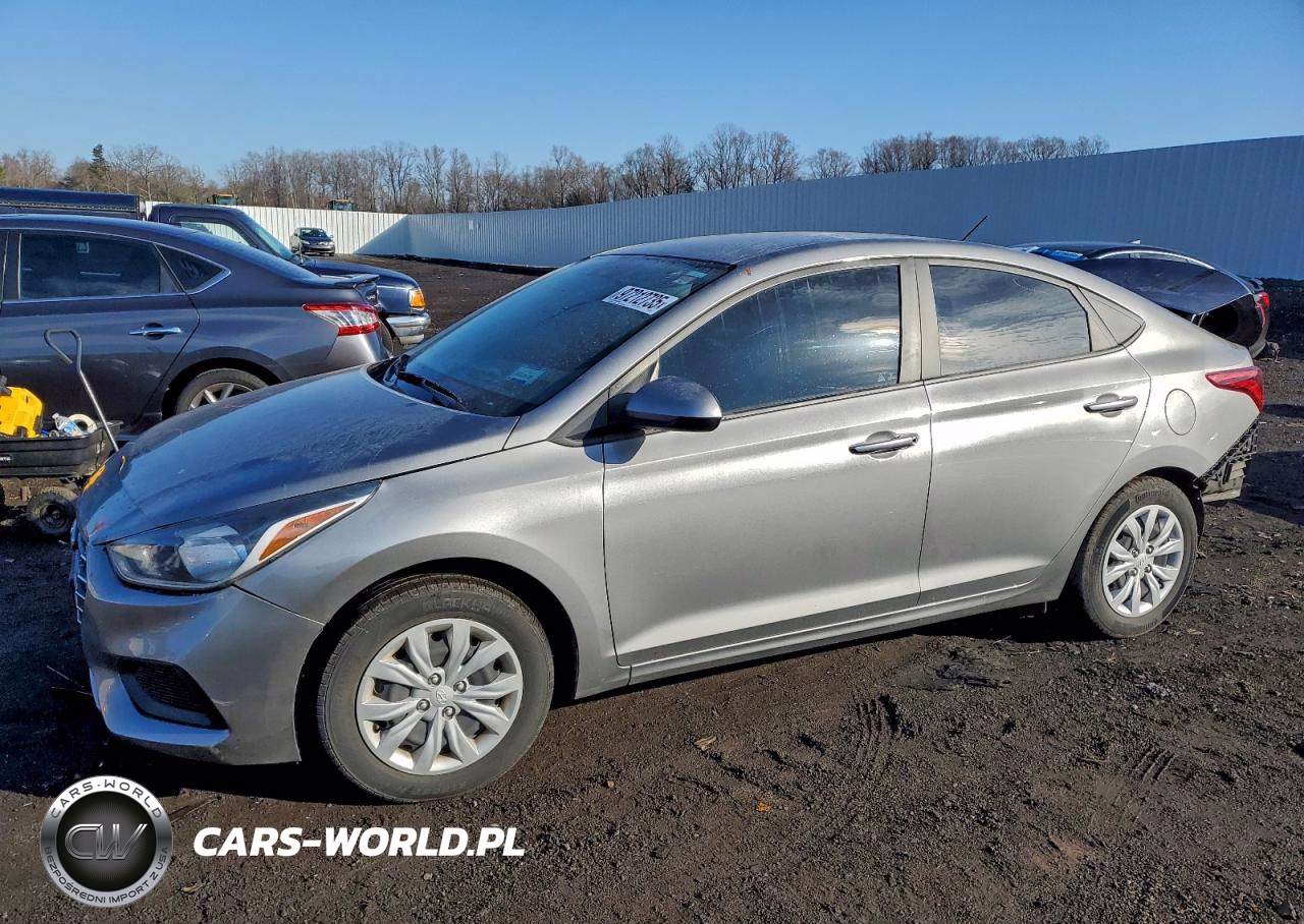 2022 Hyundai Accent Se