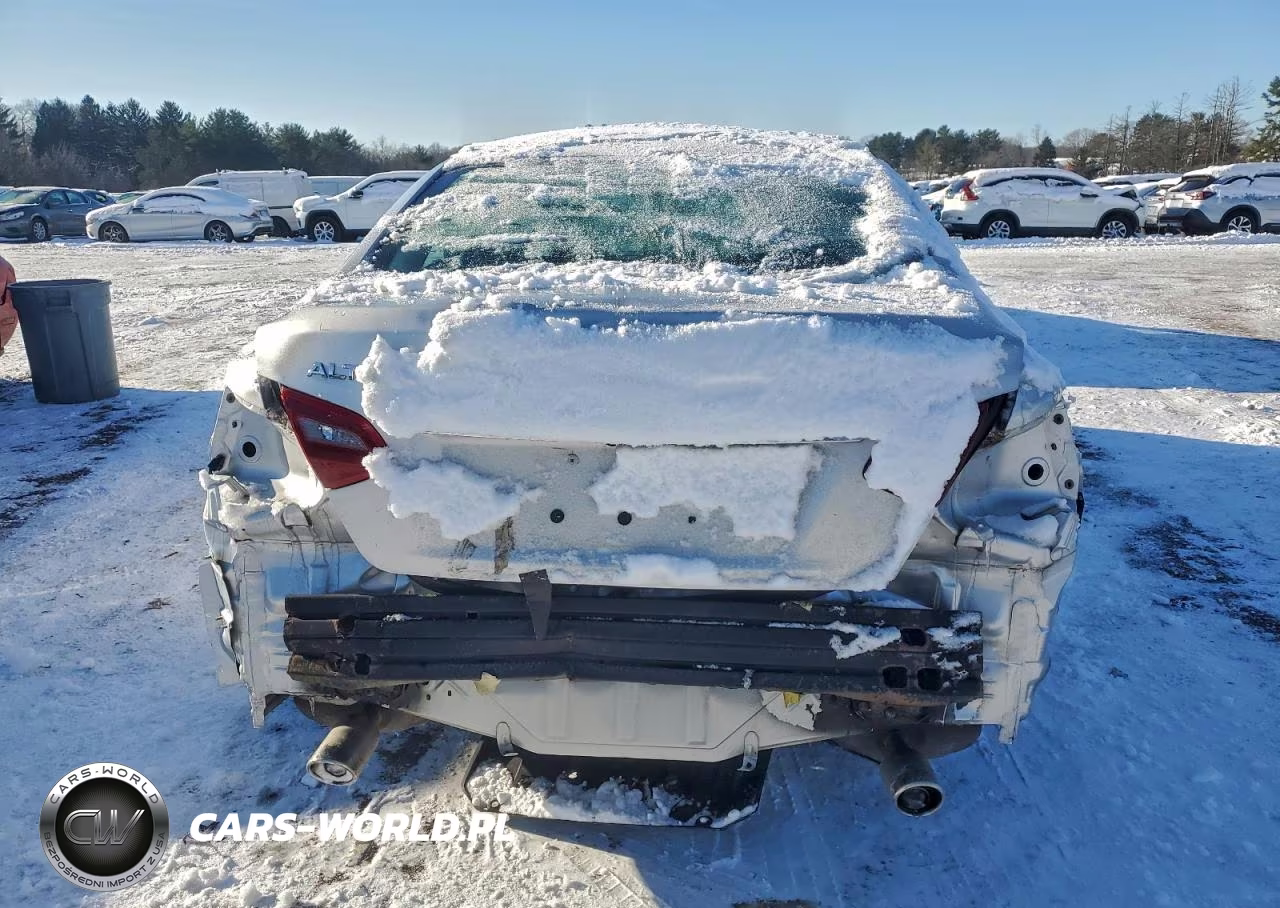 2018 Nissan Altima 2.5 VIN:1N4AL3AP5JC470510 - 6