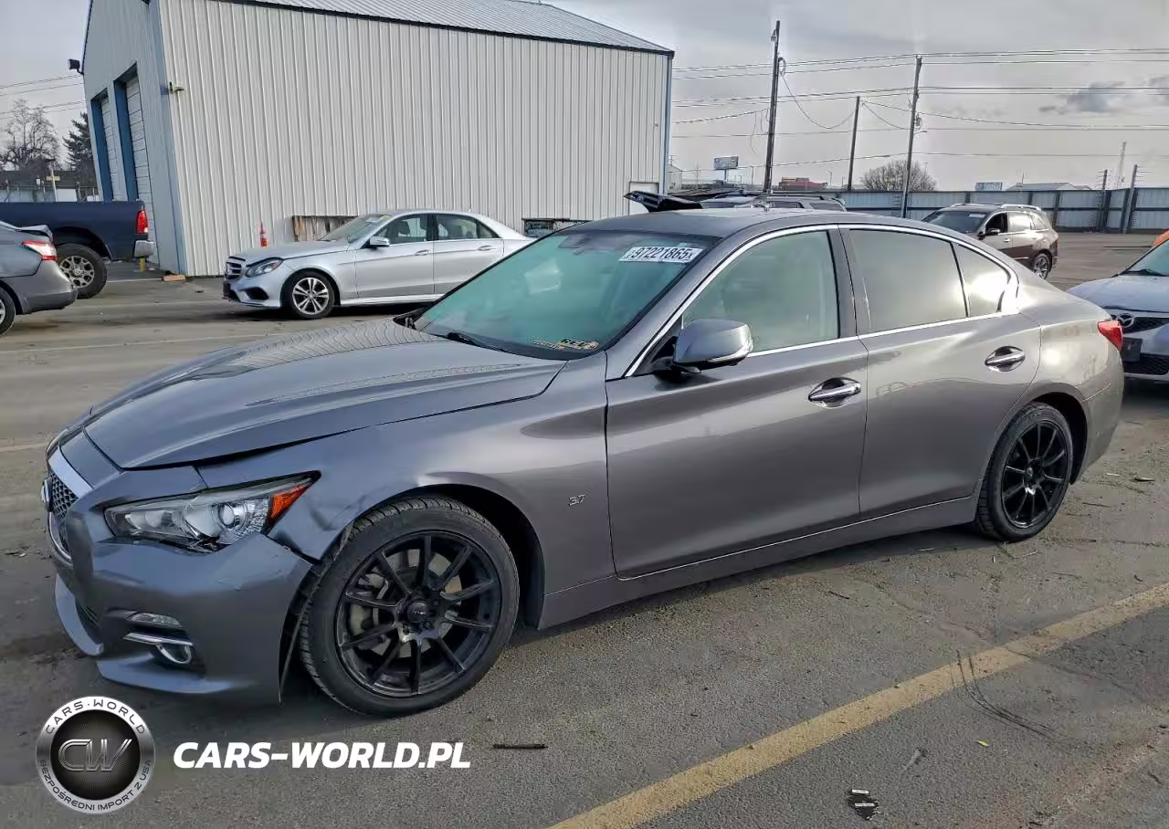 2015 Infiniti Q50 Base