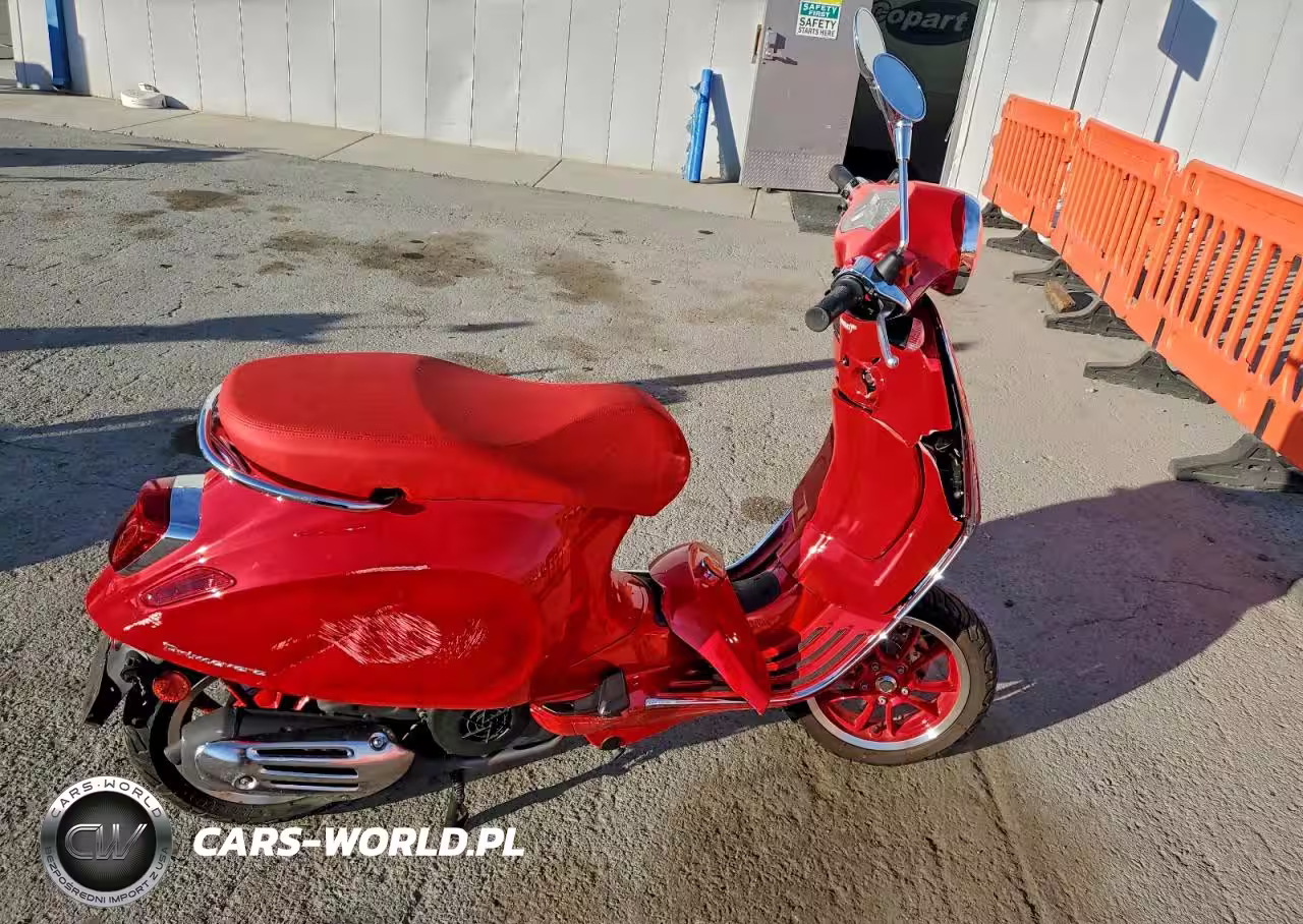 2023 Vespa Primavera-Sprint 150