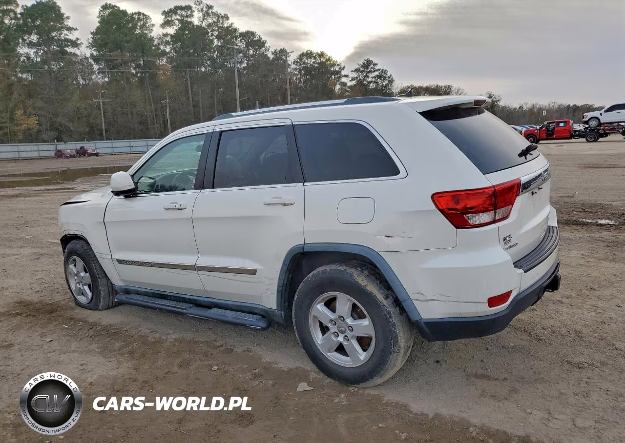 2011 Jeep Grand Cherokee Laredo VIN:1J4RS4GG1BC539136 - 2