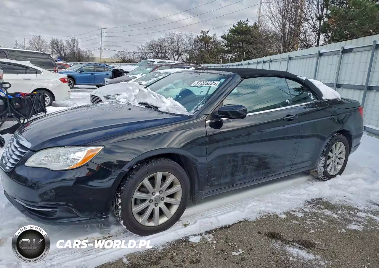 2012 Chrysler 200 Touring