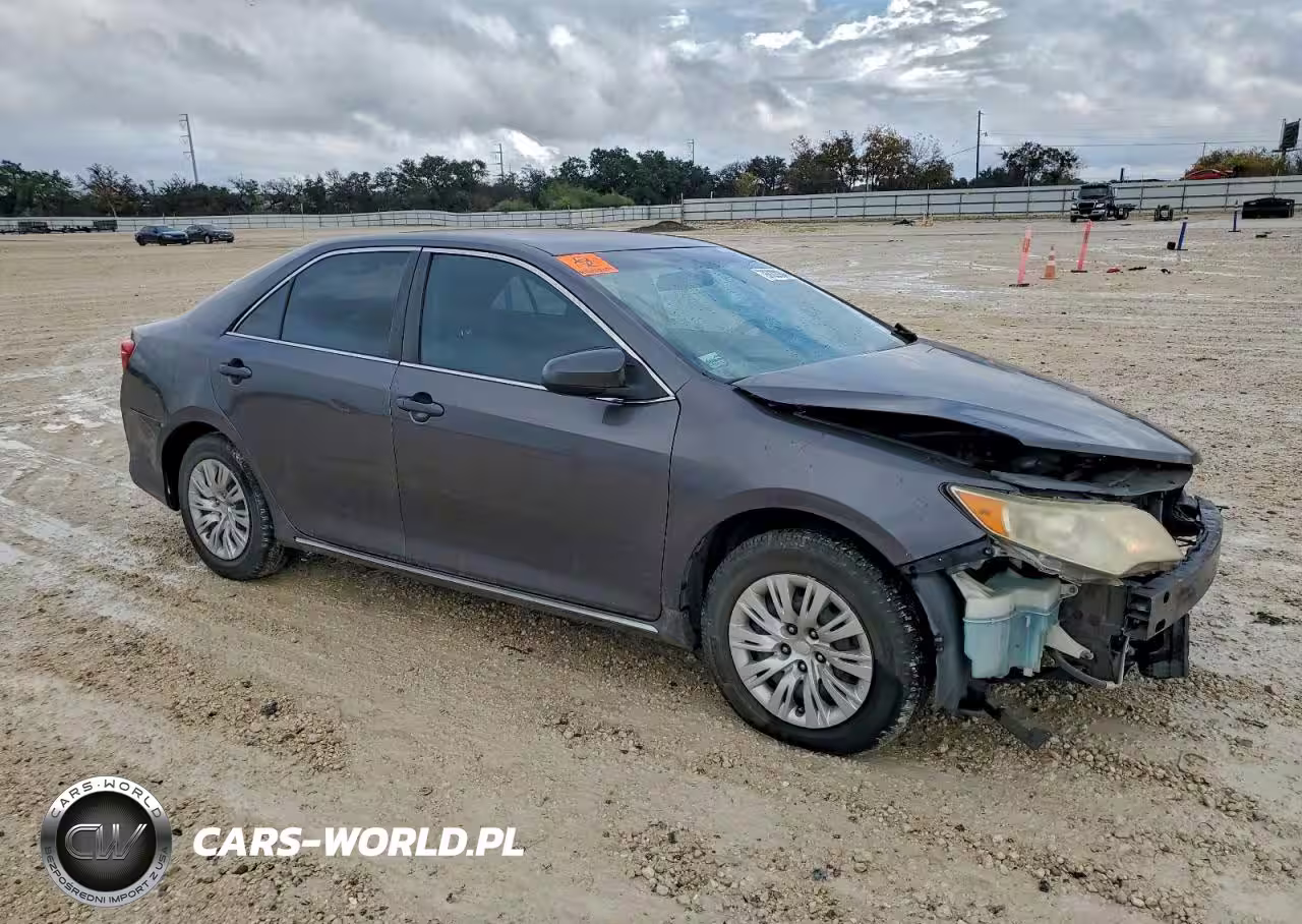 2013 Toyota Camry L VIN:4T4BF1FK9DR321086 - 4