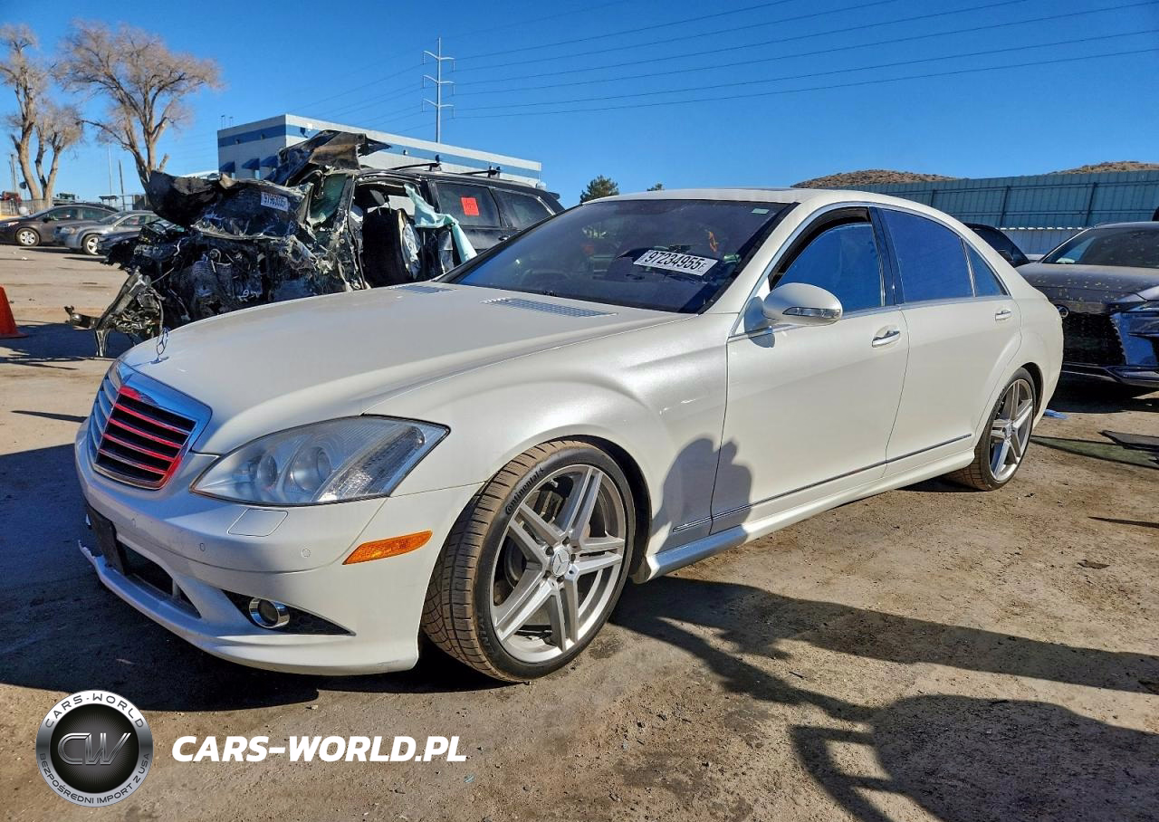 2009 Mercedes-Benz S 550 4Matic