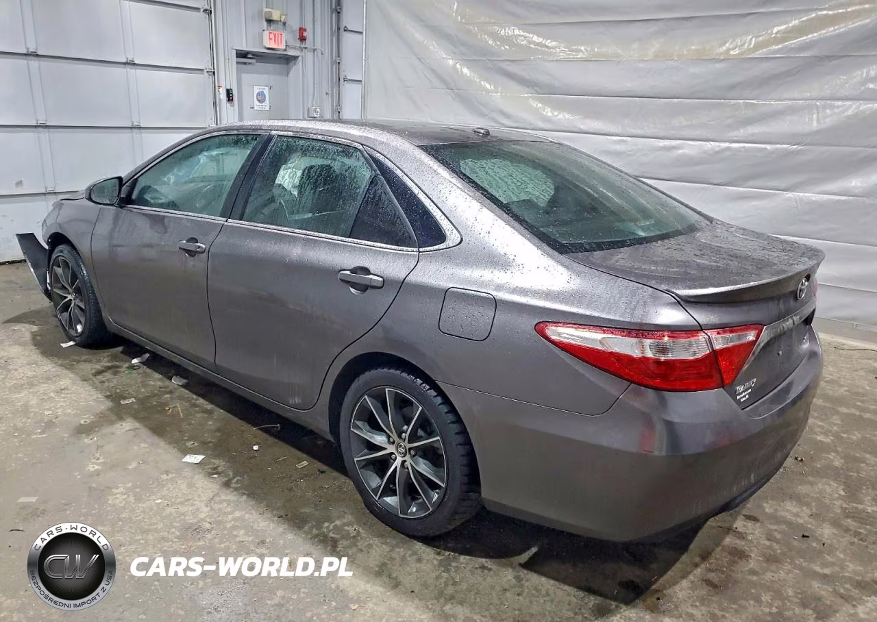 2015 Toyota Camry Le VIN:4T1BF1FK8FU952618 - 2