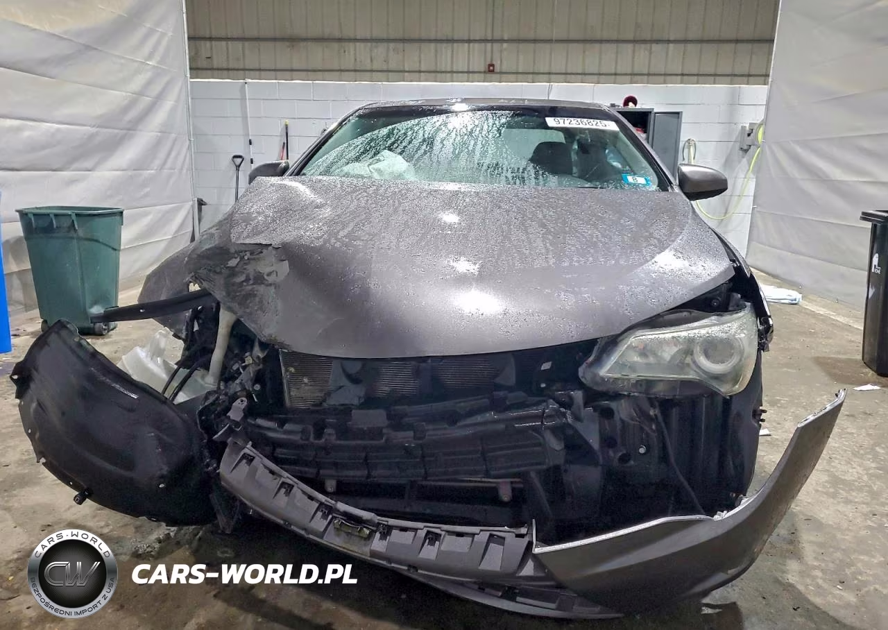 2015 Toyota Camry Le VIN:4T1BF1FK8FU952618 - 5