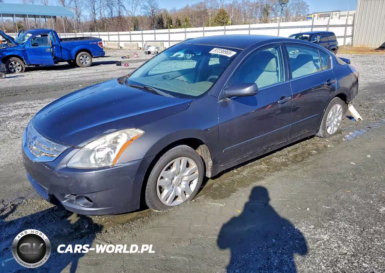 2012 Nissan Altima Base