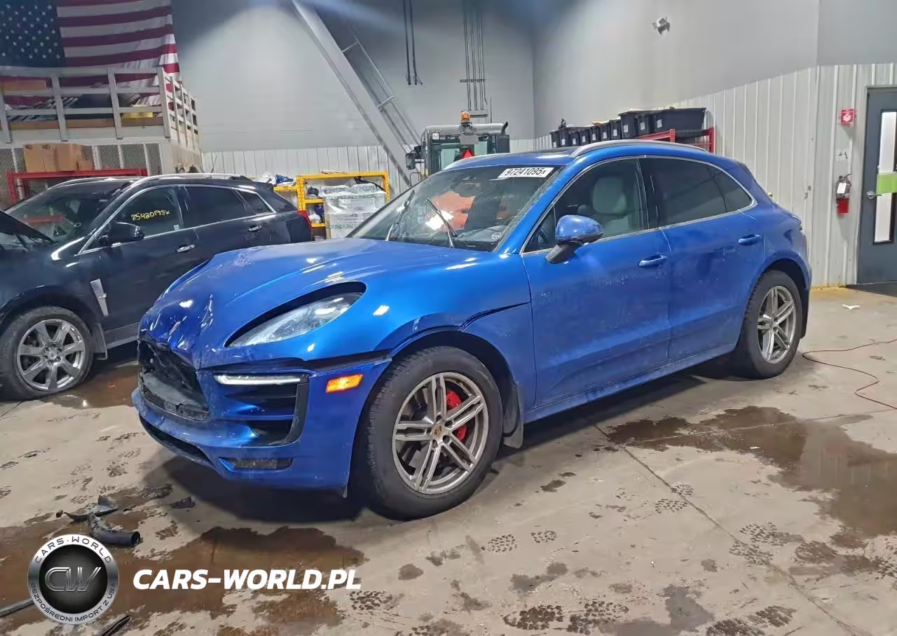 2018 Porsche Macan Gts