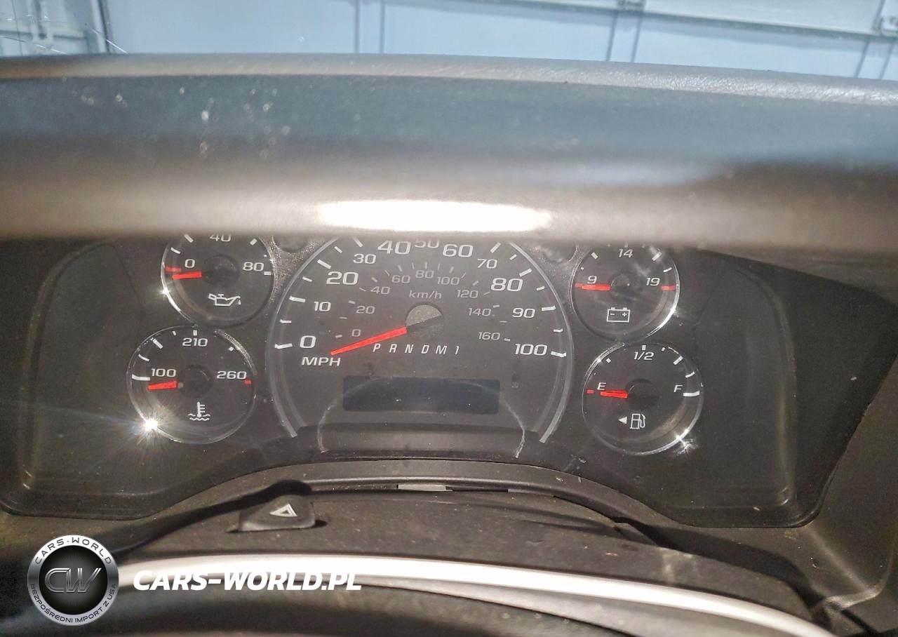 2020 GMC Savana 2500 Utility - Service Van VIN:1GTW7AFG3L1236821 - 9