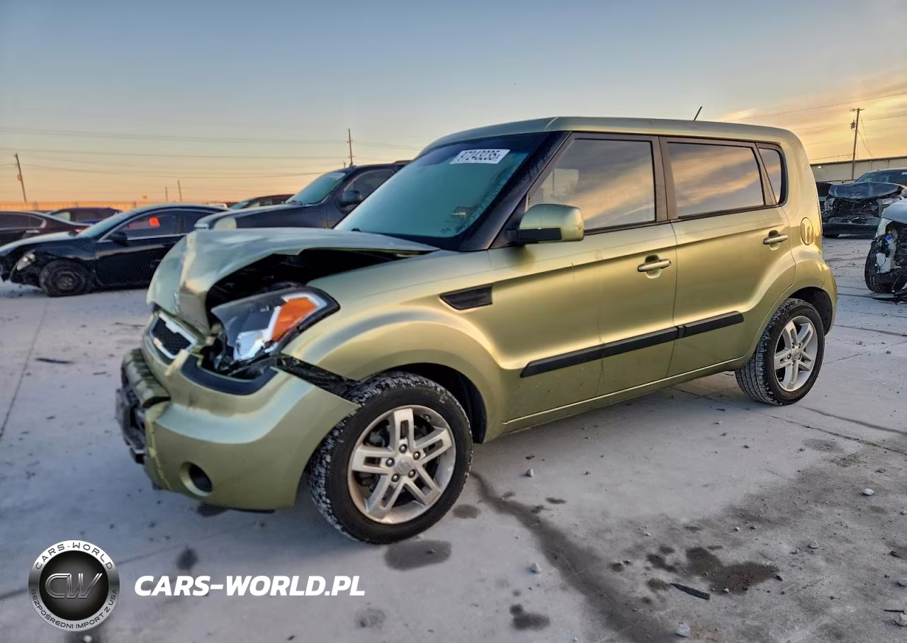2011 Kia Soul +