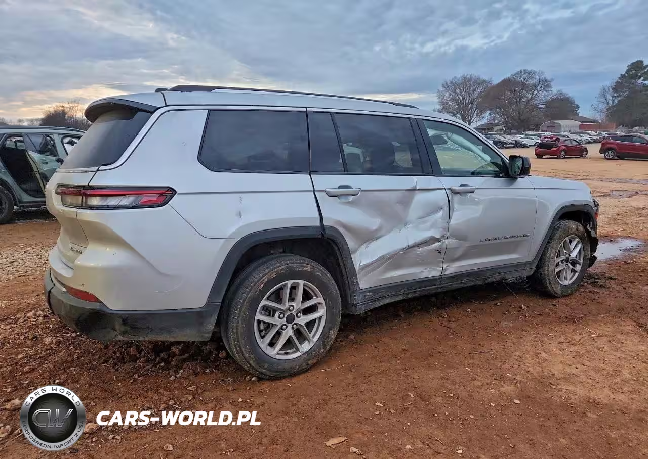 2024 Jeep Grand Cherokee L Laredo VIN:1C4RJJAG0R8940173 - 3
