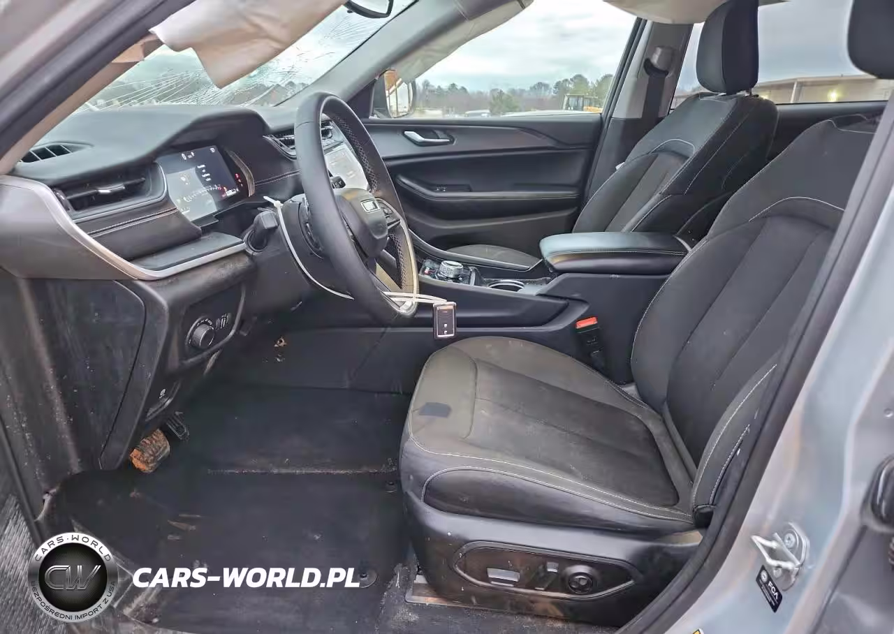 2024 Jeep Grand Cherokee L Laredo VIN:1C4RJJAG0R8940173 - 7