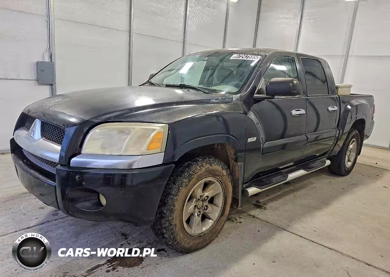2006 Mitsubishi Raider Xls