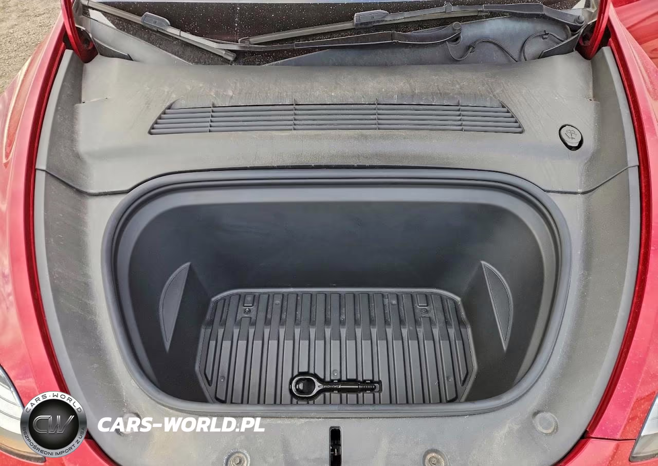 2021 Tesla Model Y VIN:5YJYGDEE4MF232649 - 11
