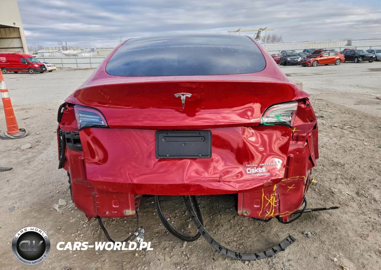 2021 Tesla Model Y VIN:5YJYGDEE4MF232649 - 6