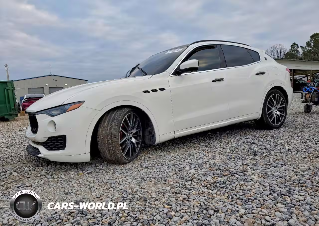 2017 Maserati Levante Sport