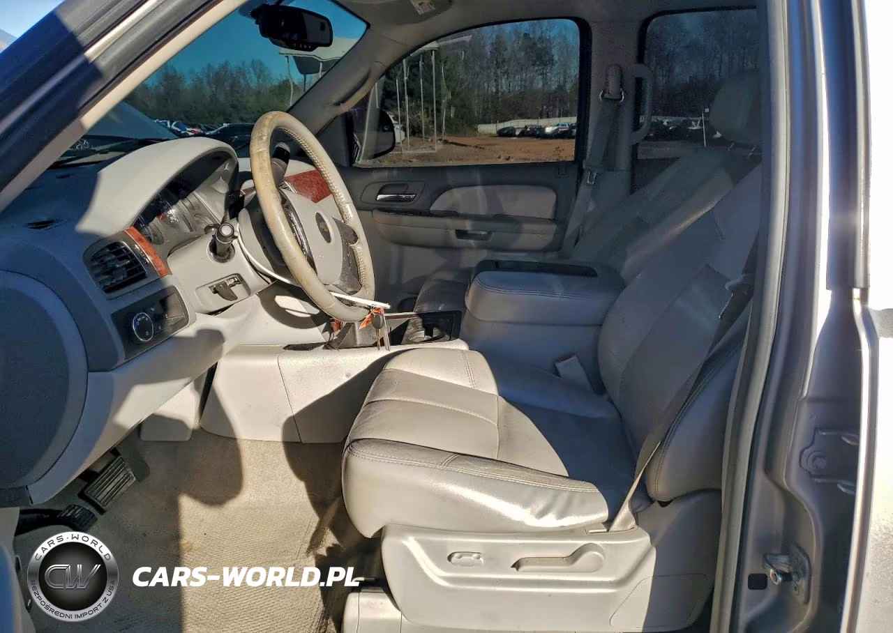 2007 Chevrolet Suburban C1500 VIN:1GNFC16J87J202541 - 7