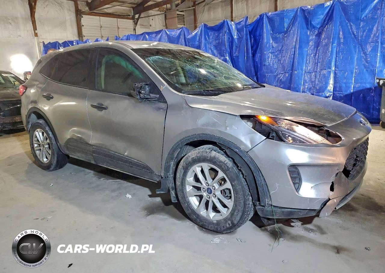 2022 Ford Escape S VIN:1FMCU9F60NUB37100 - 4