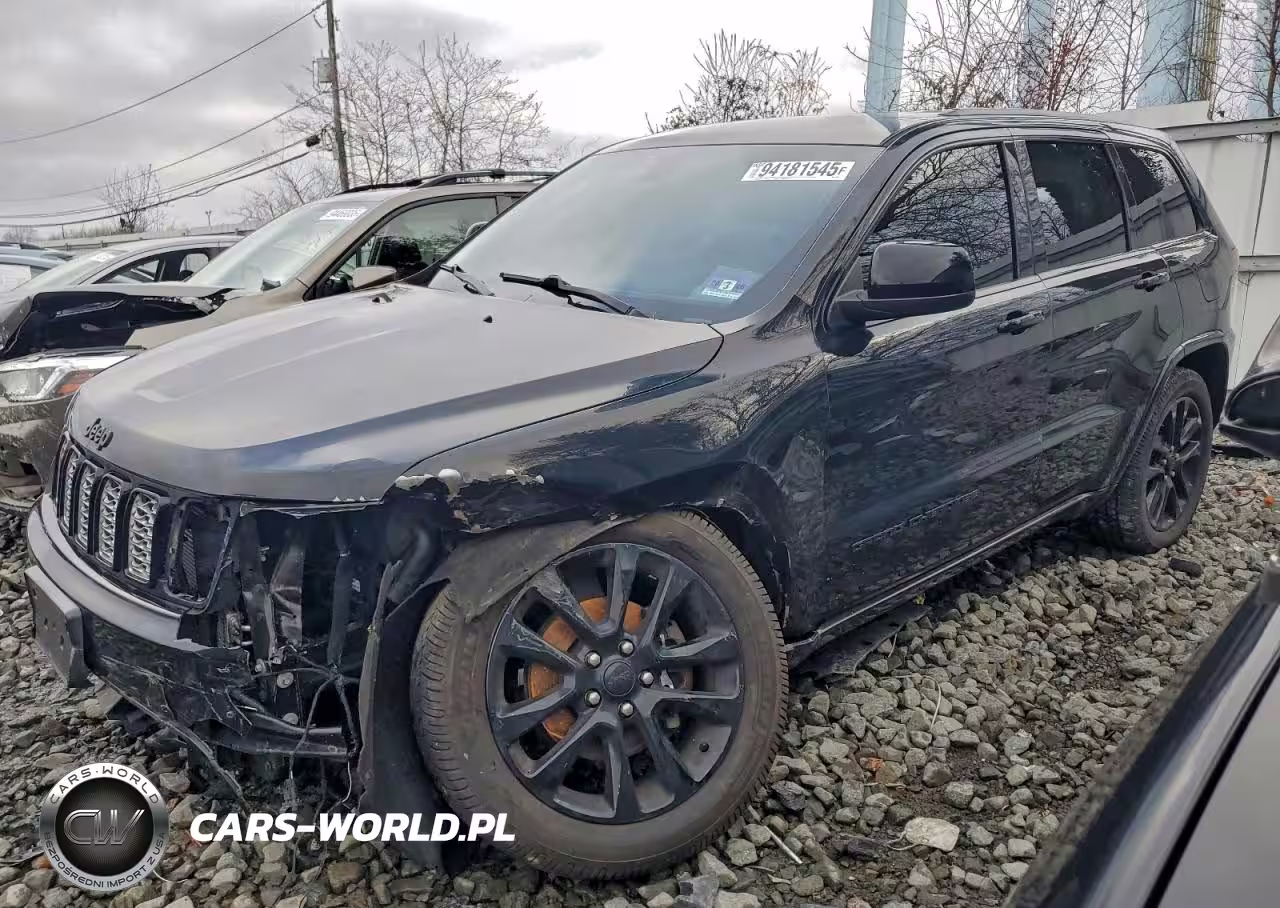 2017 Jeep Grand Cherokee Laredo