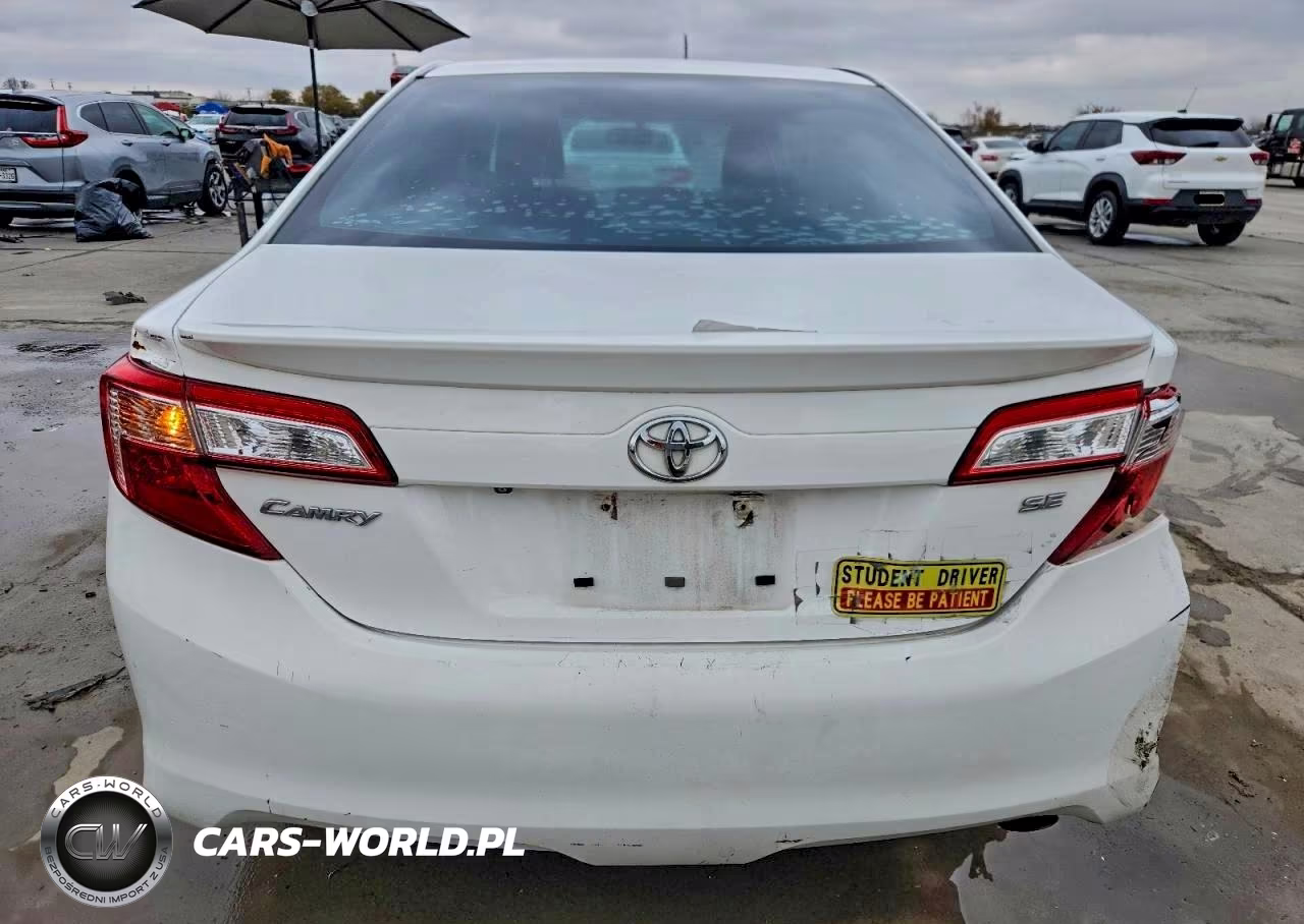 2014 Toyota Camry Se VIN:4T1BF1FK4EU833740 - 6