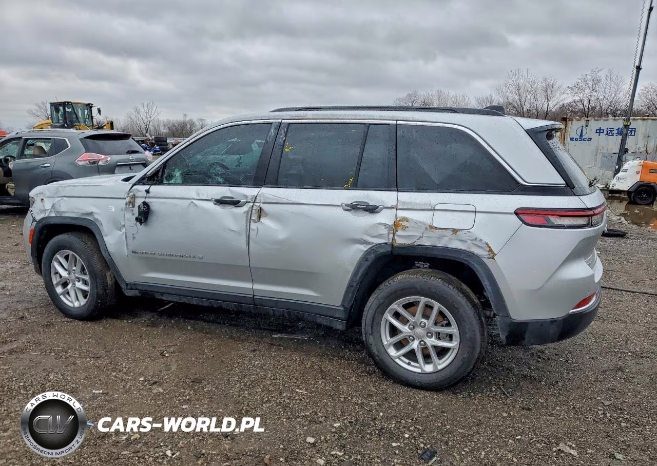2025 Jeep Grand Cherokee Laredo VIN:1C4RJHAG5SC293782 - 2