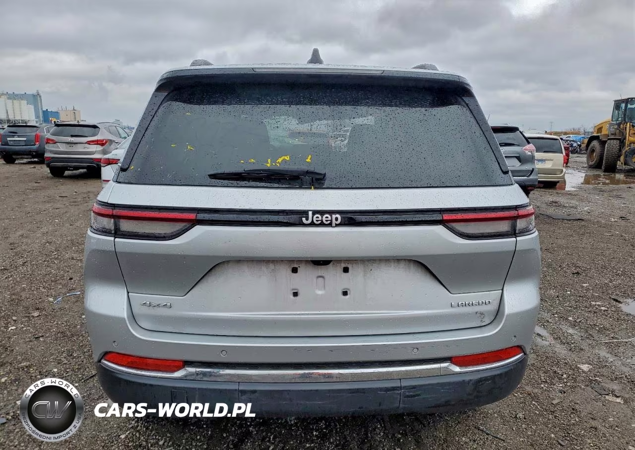 2025 Jeep Grand Cherokee Laredo VIN:1C4RJHAG5SC293782 - 6