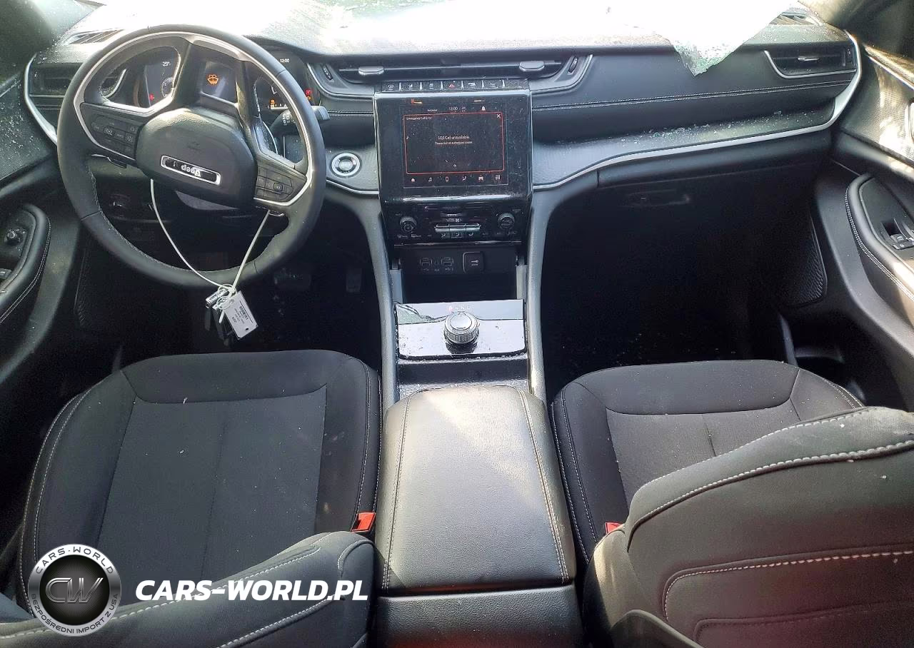 2025 Jeep Grand Cherokee Laredo VIN:1C4RJHAG5SC293782 - 8
