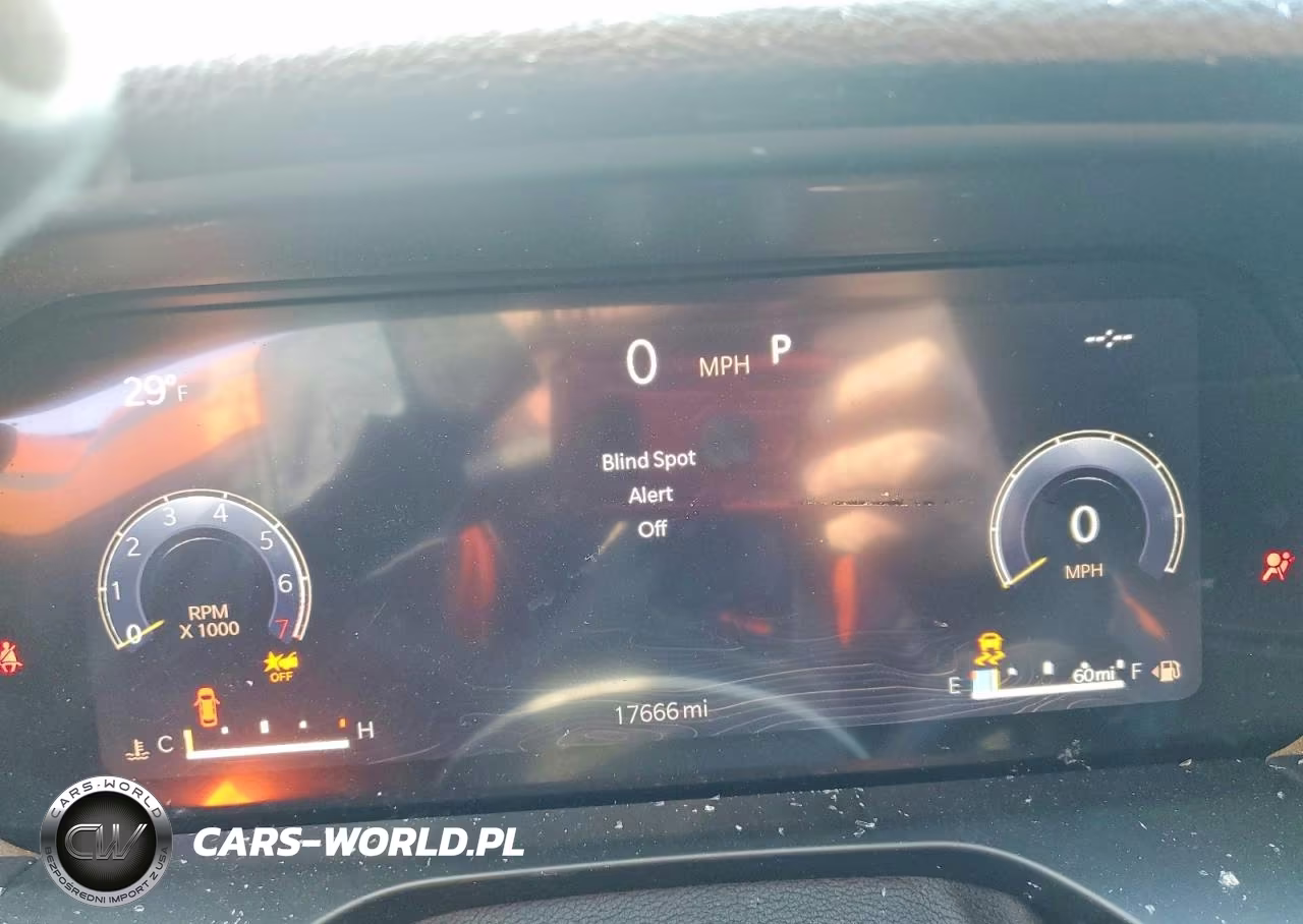 2025 Jeep Grand Cherokee Laredo VIN:1C4RJHAG5SC293782 - 9