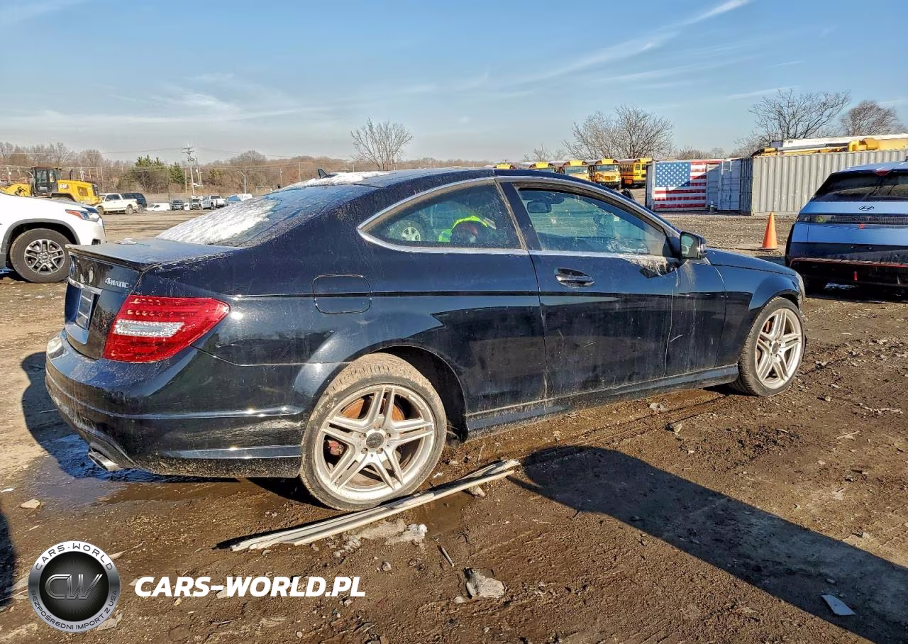 2015 Mercedes-Benz C 350 4Matic VIN:WDDGJ8JB9FG353501 - 3