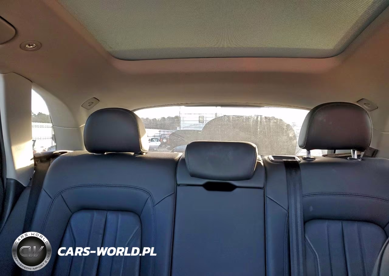 2019 Audi Q5 Premium Plus VIN:WA1BNAFY9K2100905 - 10
