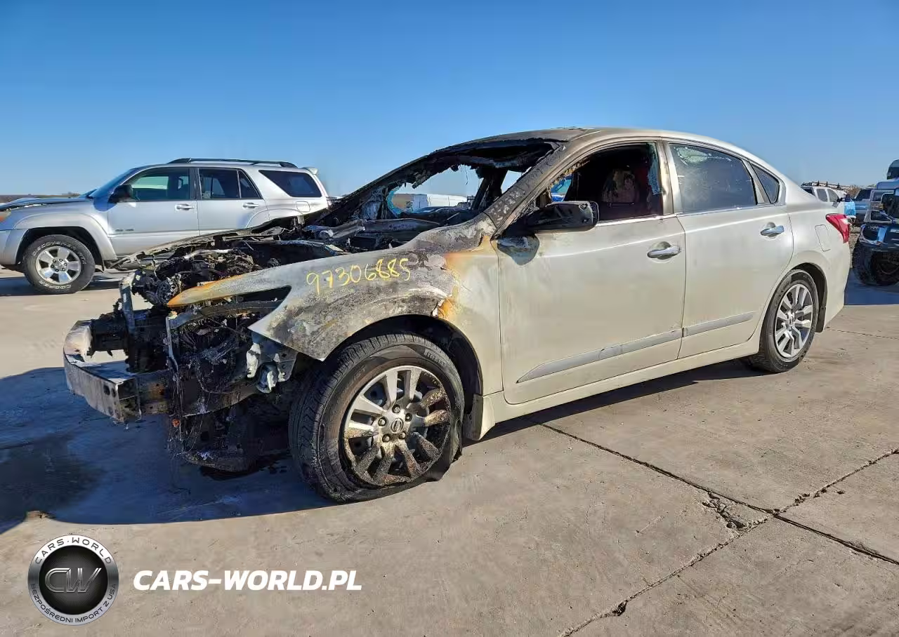 2016 Niss Altima 2.5 S