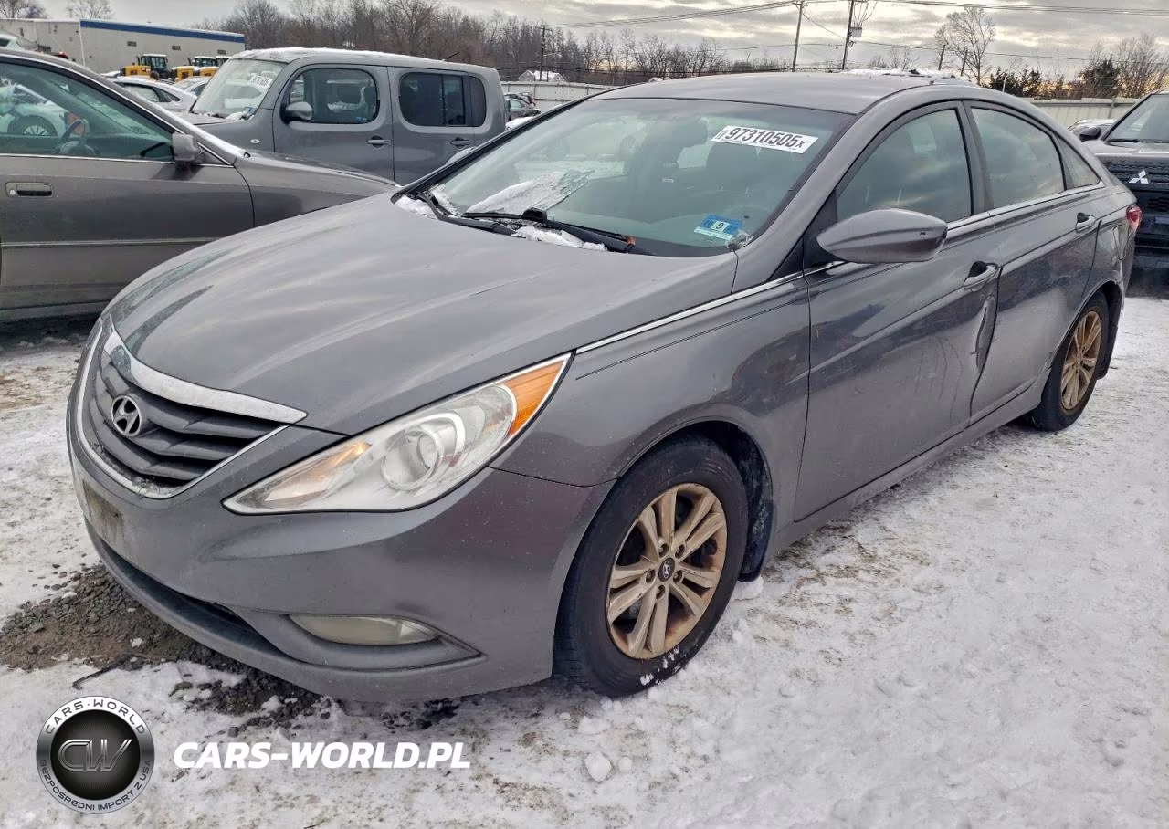 2013 Hyundai Sonata Gls