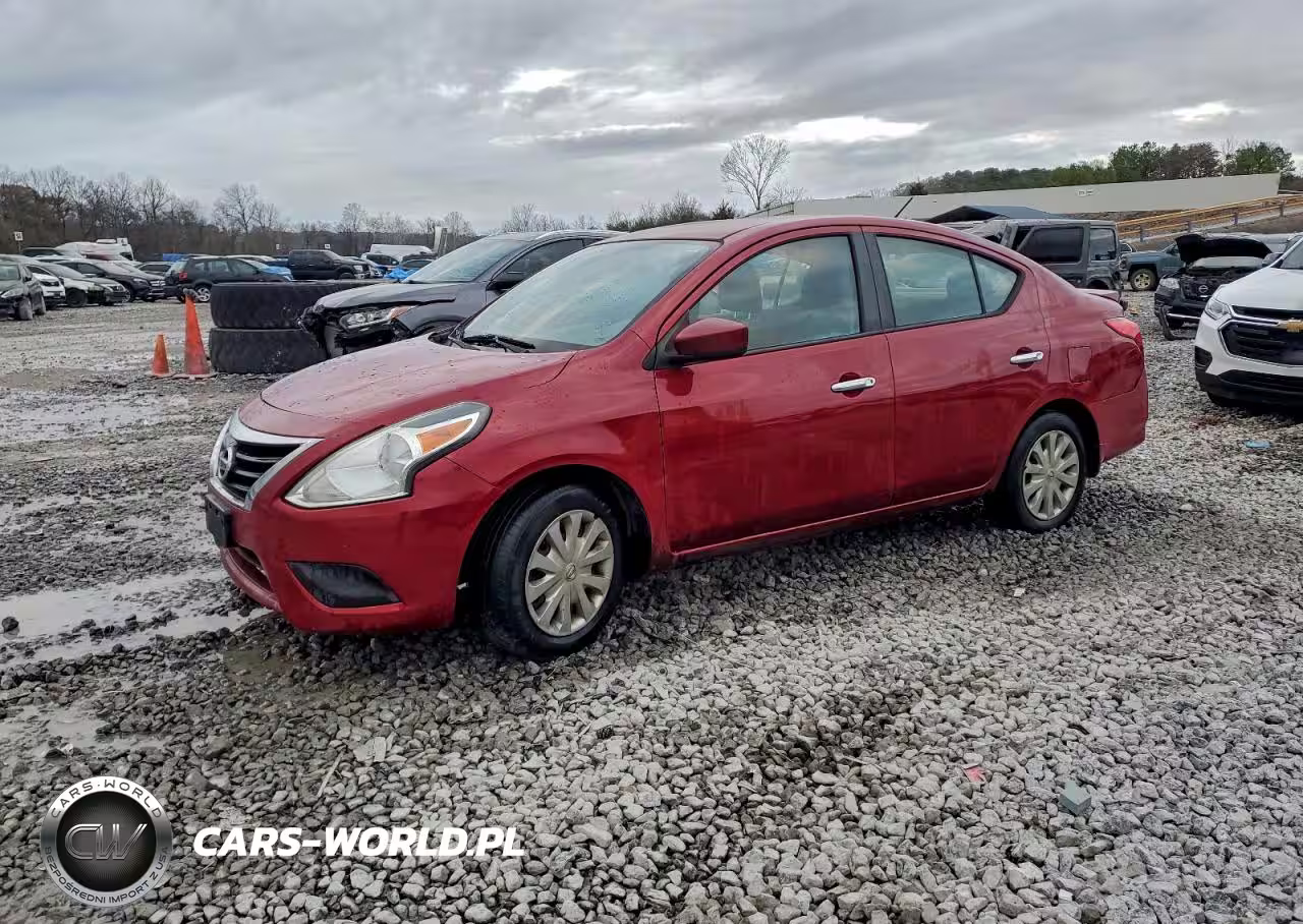 2015 Nissan Versa 1.6 Sv