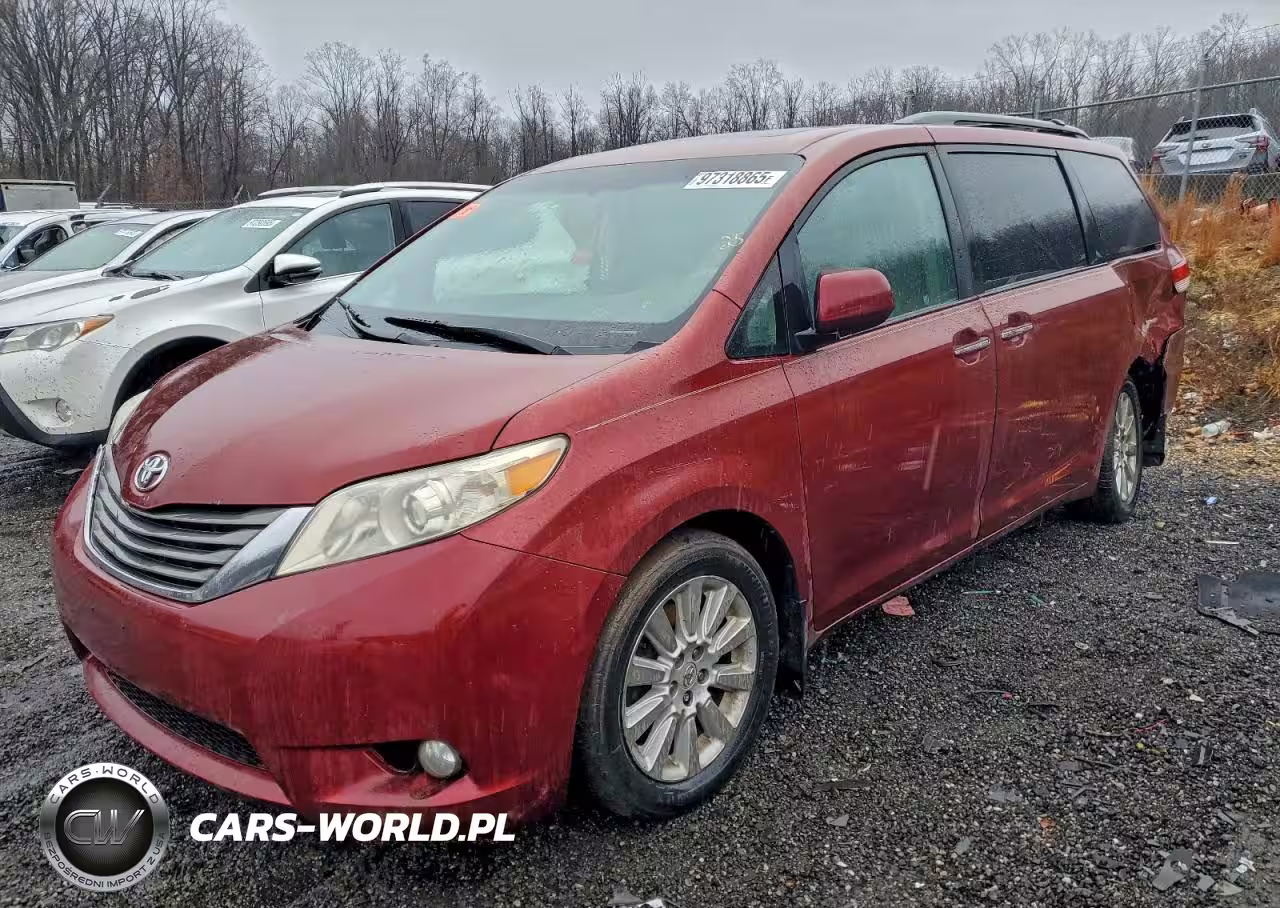2012 Toyota Sienna Xle