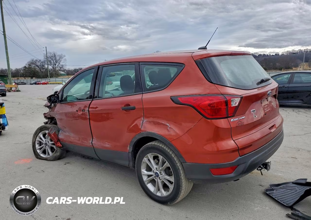 2019 Ford Escape S VIN:1FMCU0F76KUB53513 - 2