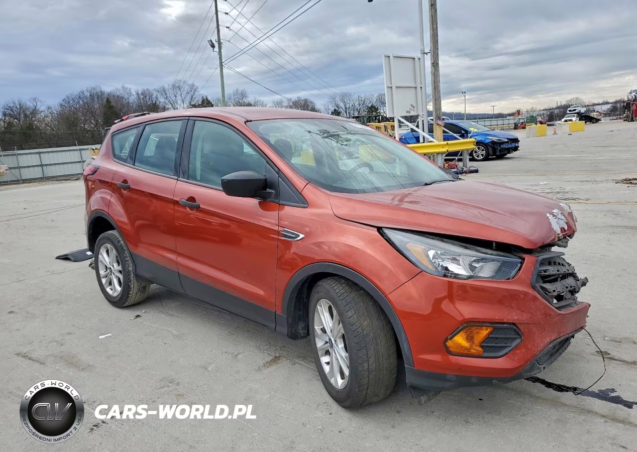 2019 Ford Escape S VIN:1FMCU0F76KUB53513 - 4