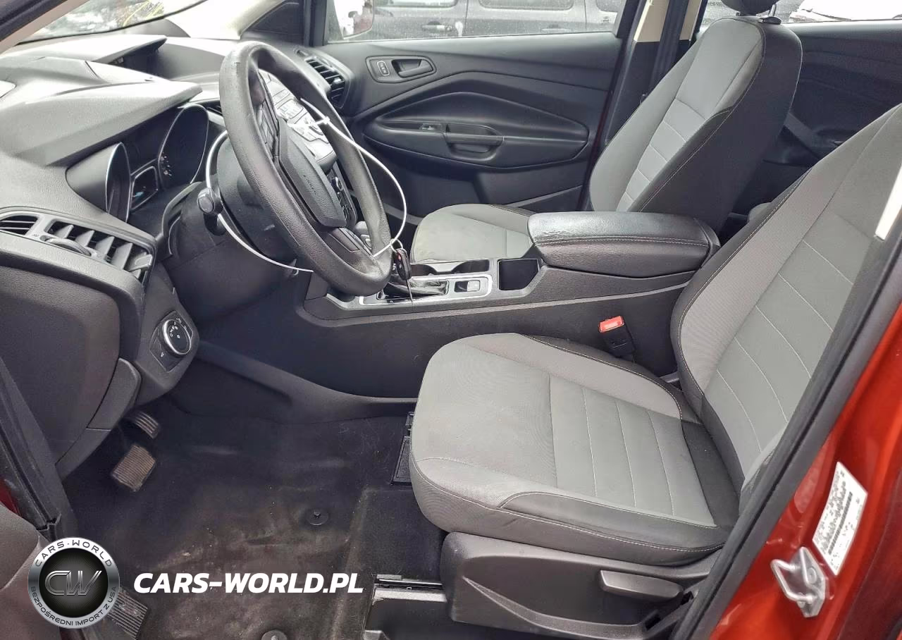 2019 Ford Escape S VIN:1FMCU0F76KUB53513 - 7